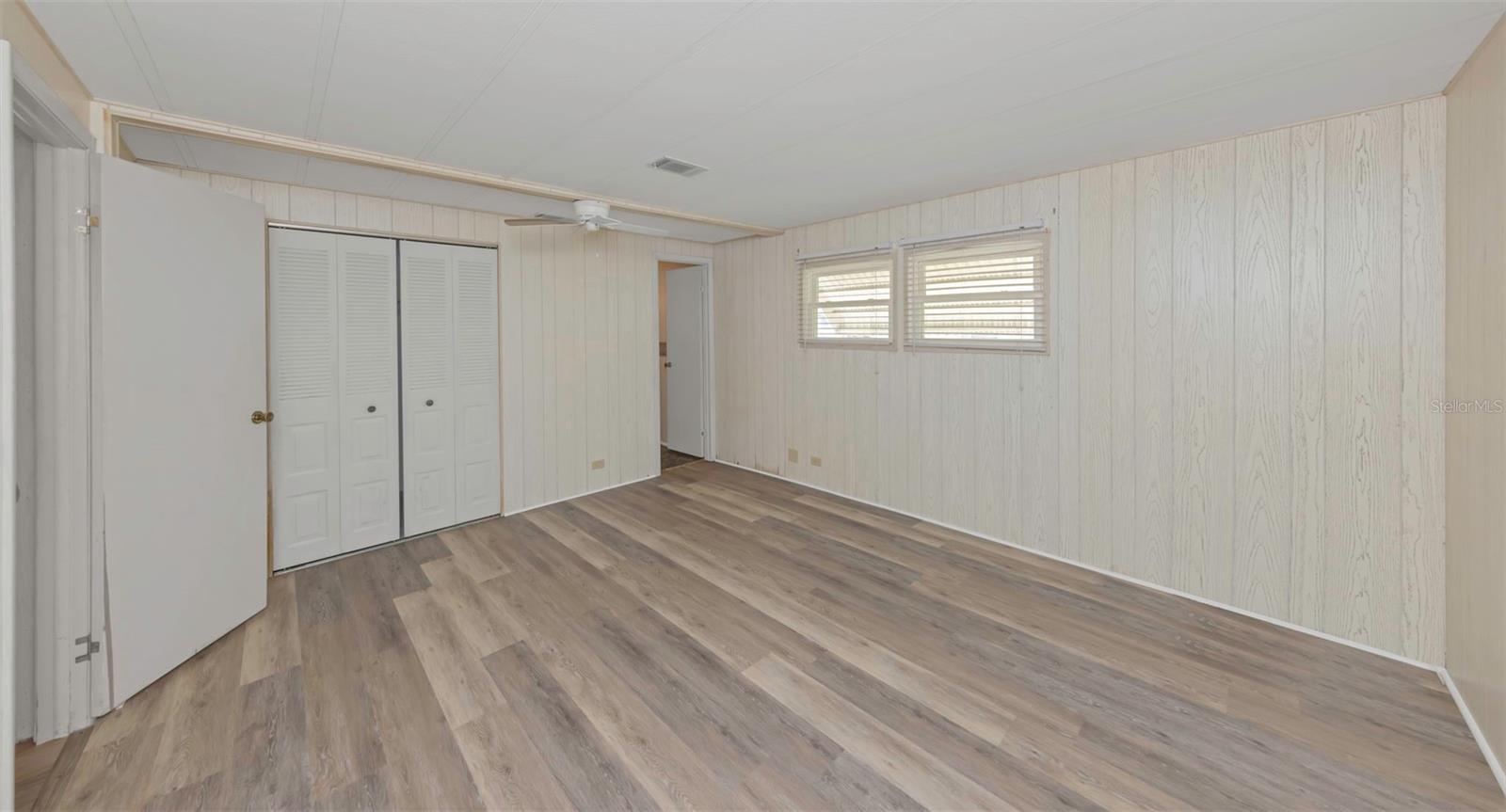 STONEHEDGE ON THE HILL M/H PARK CO-OP UNREC - Residential