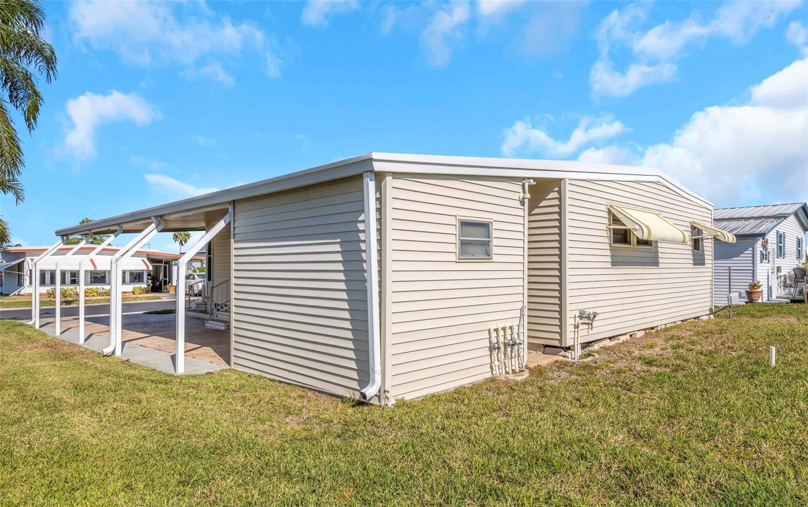 STONEHEDGE ON THE HILL M/H PARK CO-OP UNREC - Residential