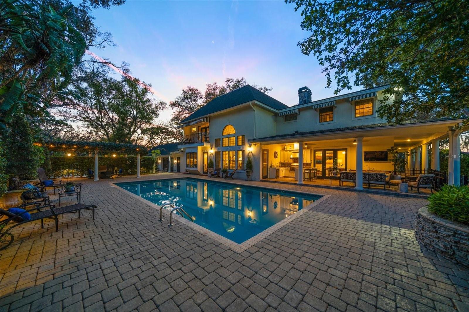 COACHMAN LAKES ESTATES - Residential