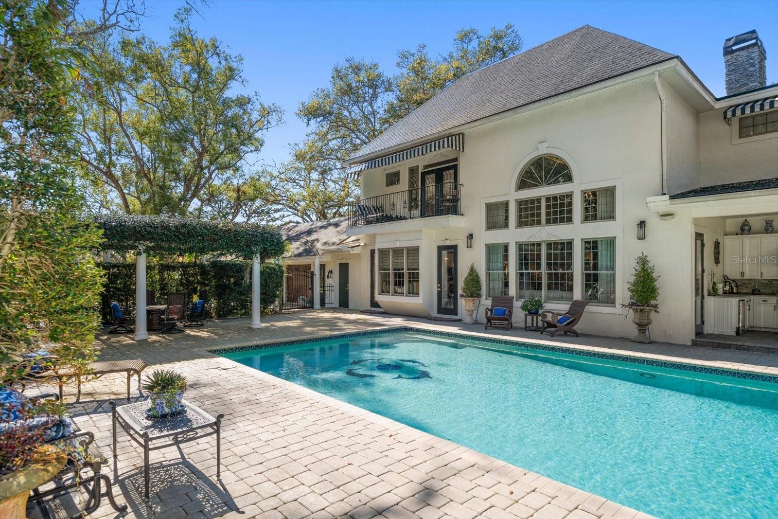 COACHMAN LAKES ESTATES - Residential