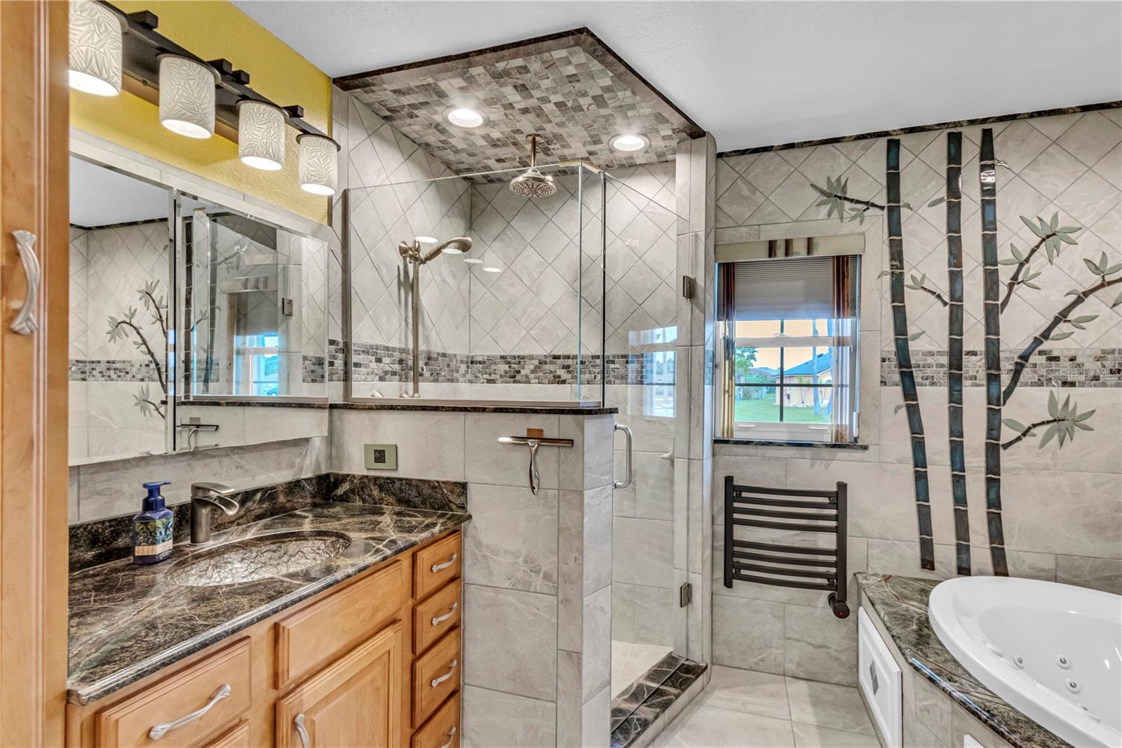 LAUREL RUN AT CRESCENT LAKES - Residential