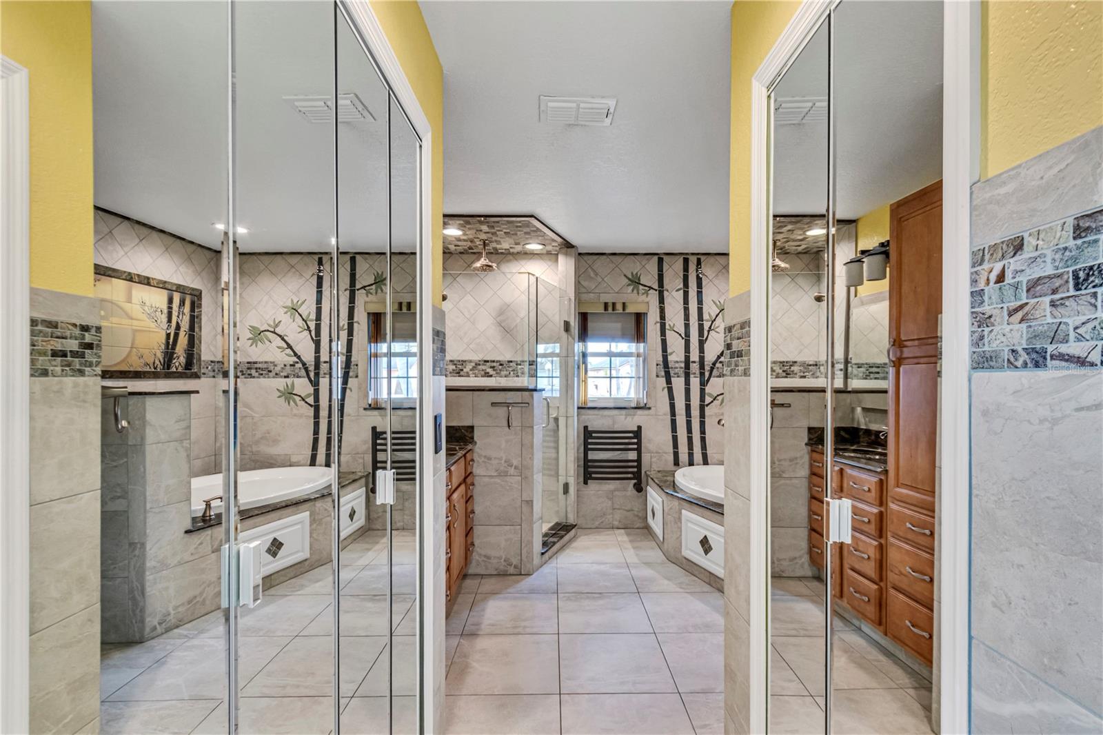 LAUREL RUN AT CRESCENT LAKES - Residential