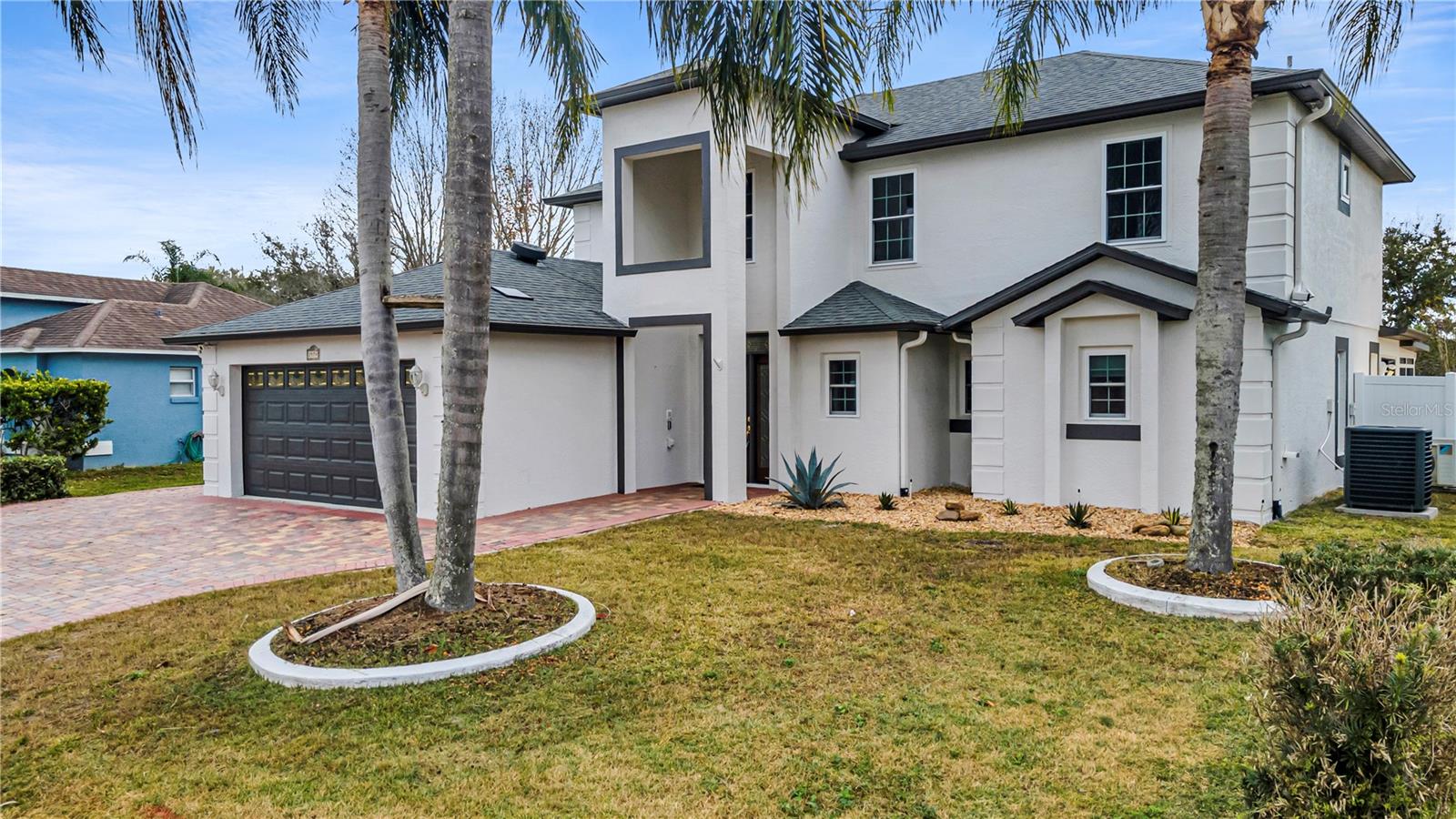 LAUREL RUN AT CRESCENT LAKES - Residential