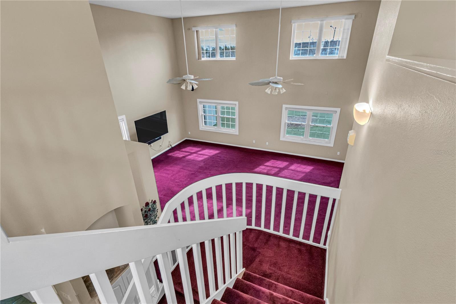 LAUREL RUN AT CRESCENT LAKES - Residential