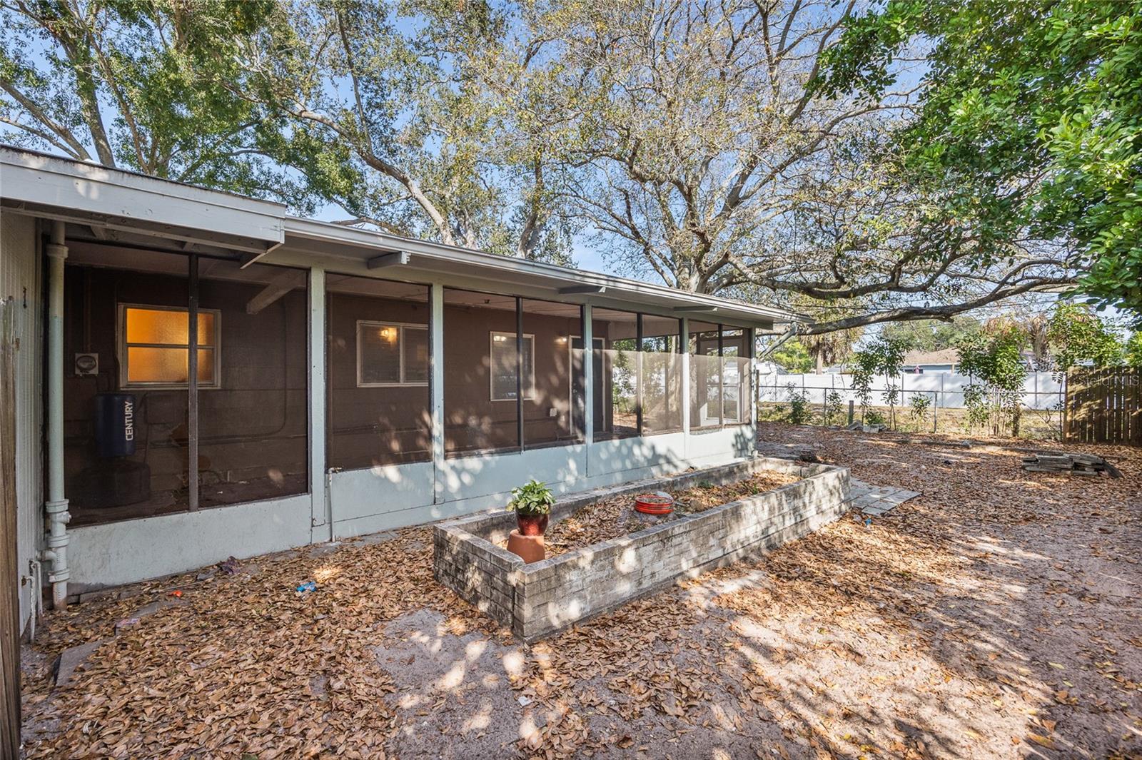 MEADOW LAWN 2ND ADD - Residential