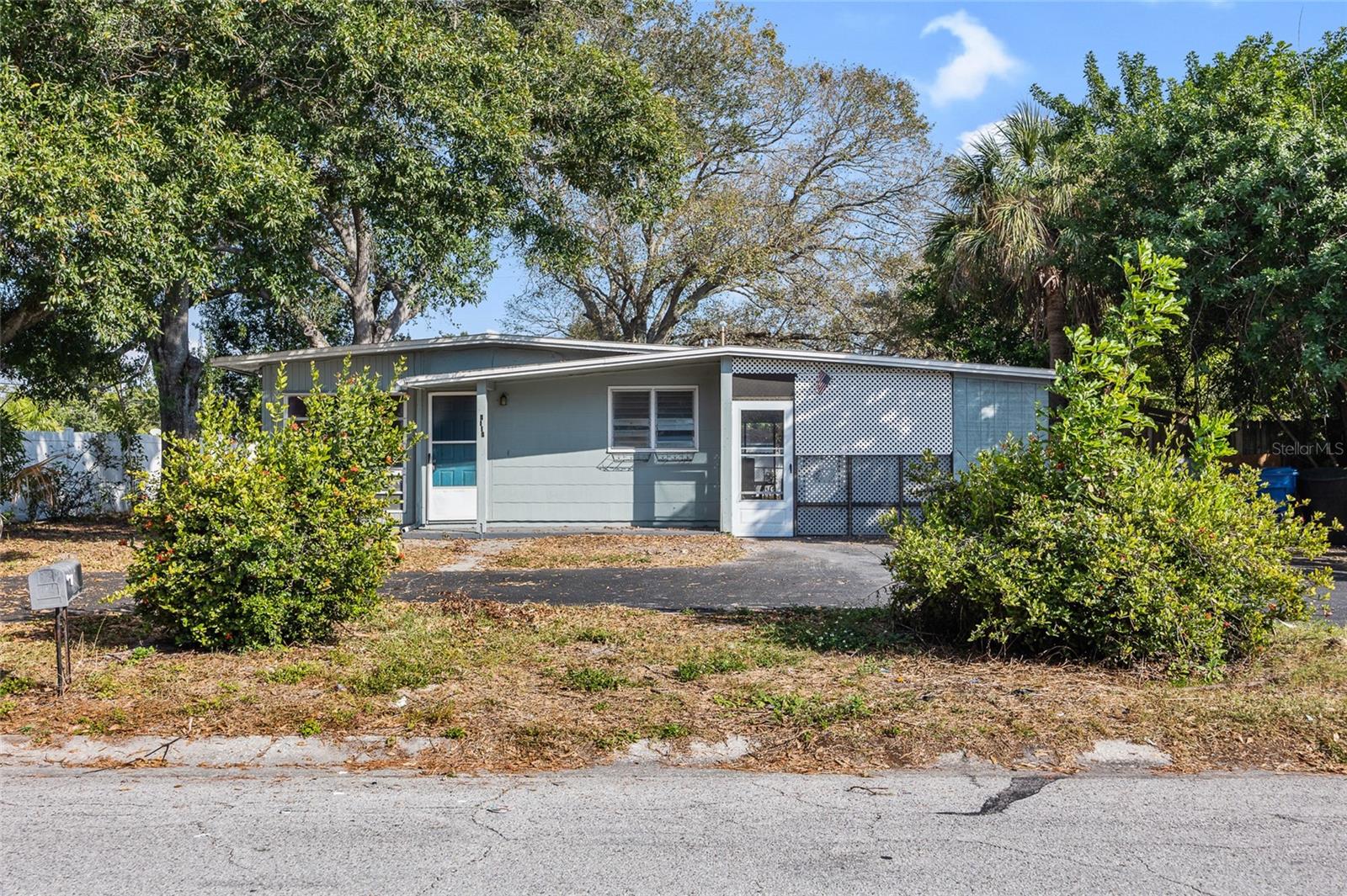 MEADOW LAWN 2ND ADD - Residential