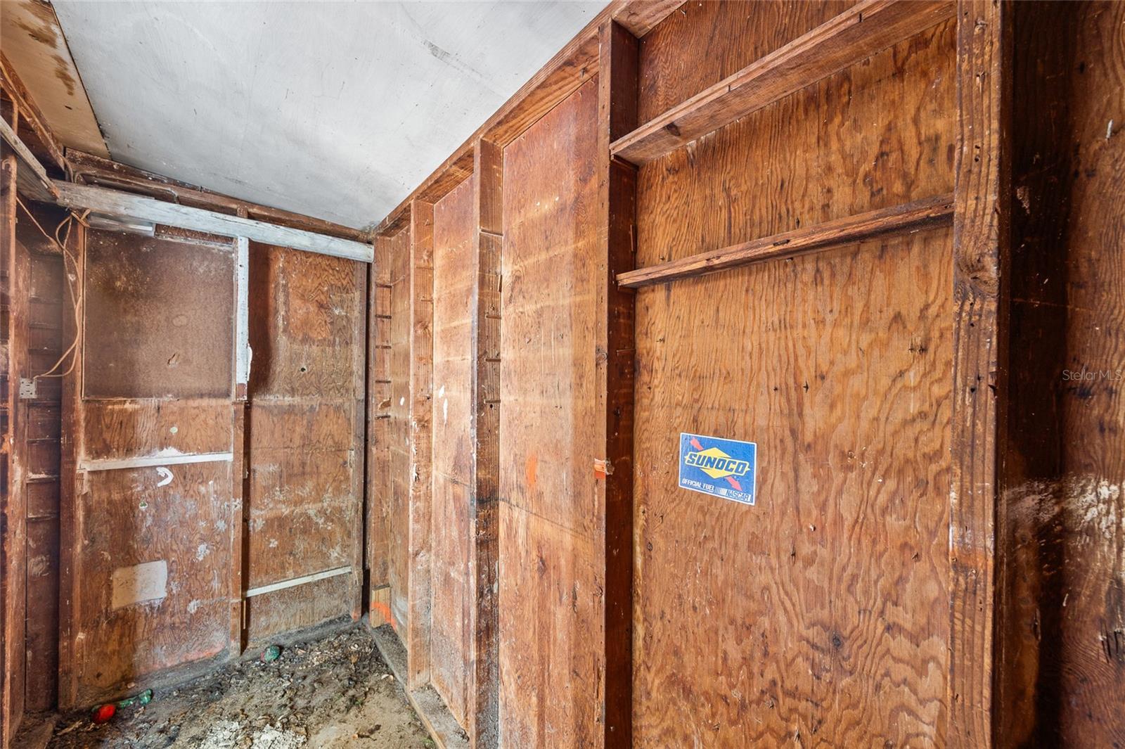 MEADOW LAWN 2ND ADD - Residential