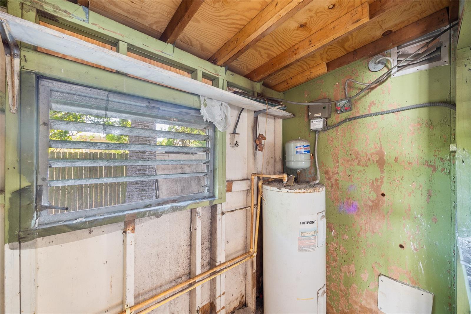 MEADOW LAWN 2ND ADD - Residential