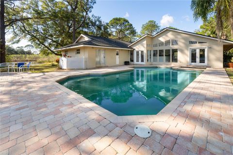 A home in LAKE MARY