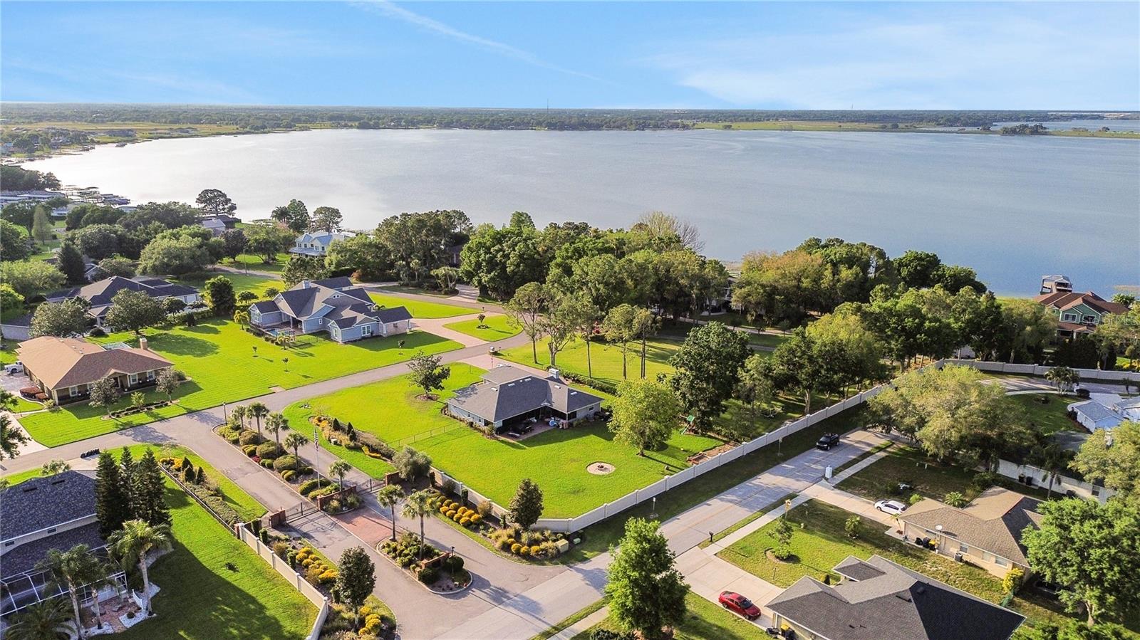 VAN FLEET ESTATES - Residential