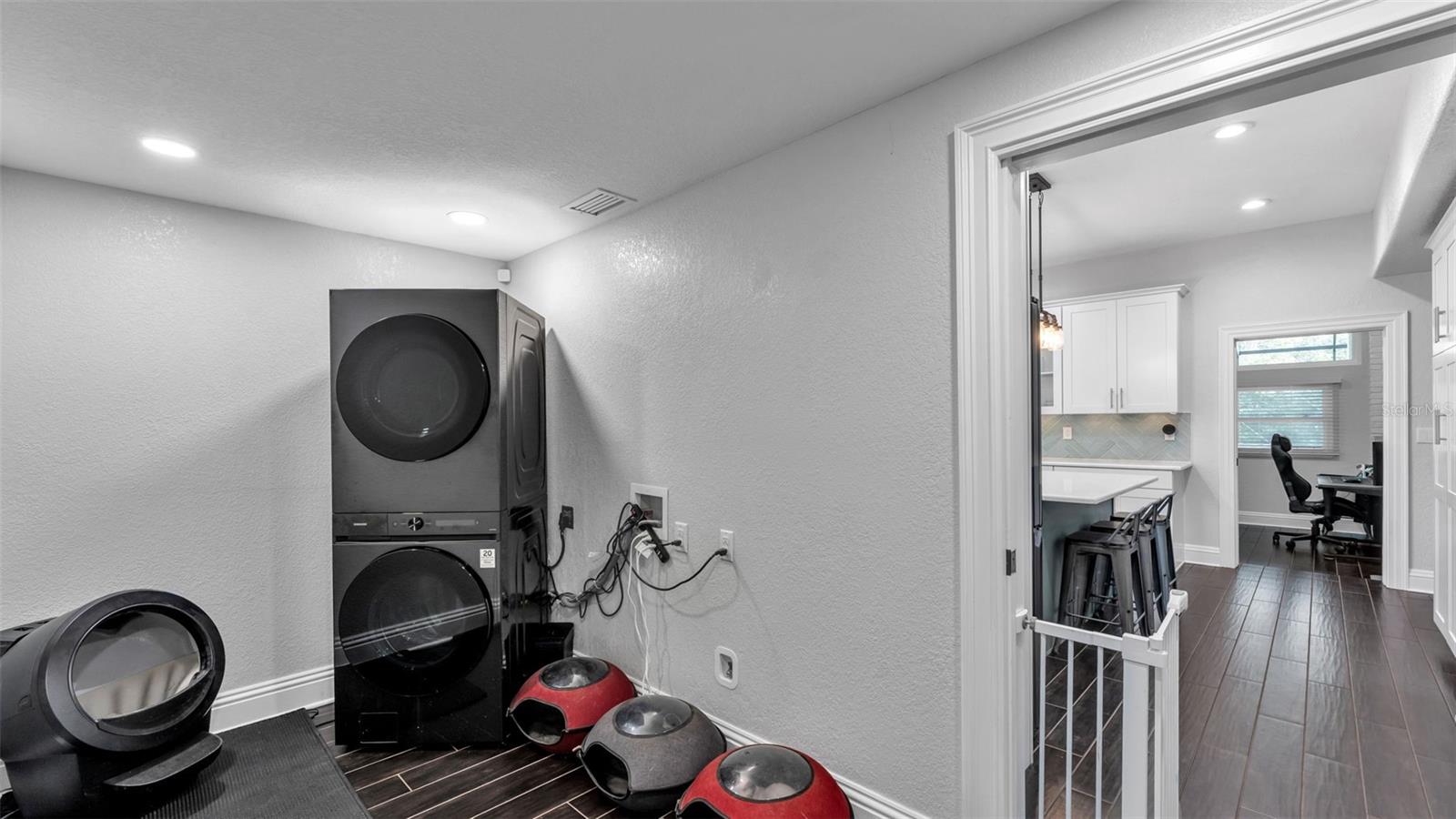 VAN FLEET ESTATES - Residential