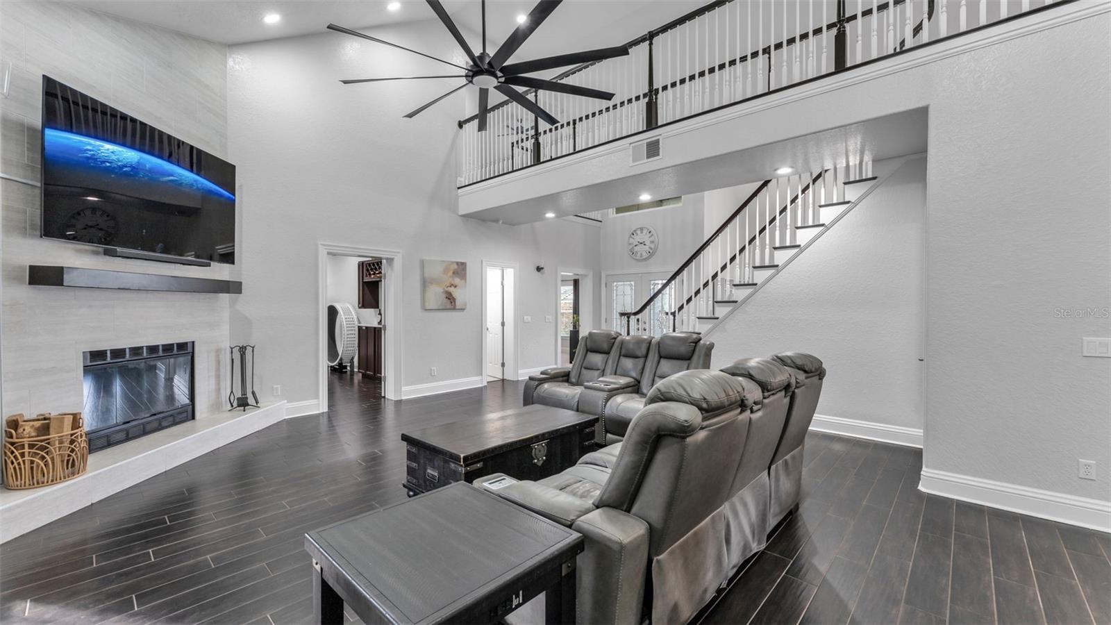 VAN FLEET ESTATES - Residential