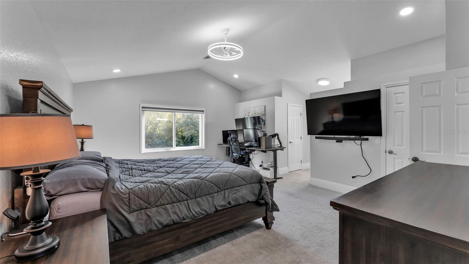 VAN FLEET ESTATES - Residential