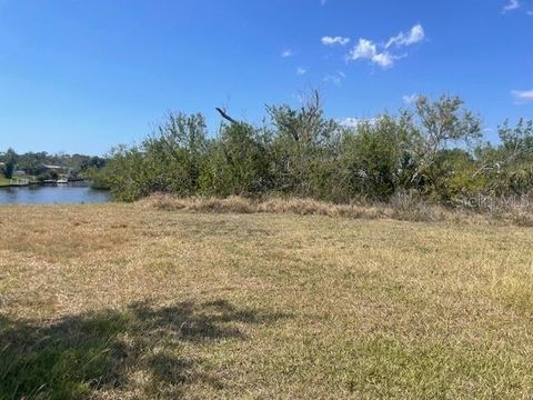 33 LINO ROAD NORTH PORT FL 34287