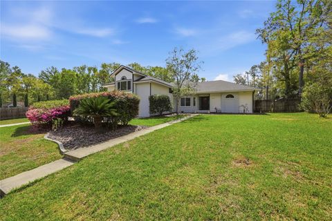 Photo of 10007 NW 24th Place, Gainesville, FL 32606 (MLS # GC538463)