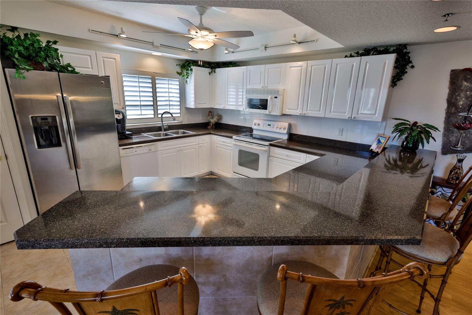 Ocean Walk Condo At Nsb Bldg 07 - Residential