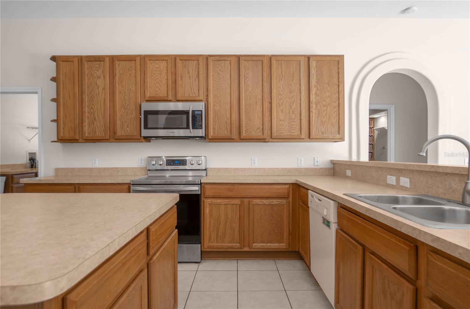 CITRUS SPGS UNIT 06 - Residential