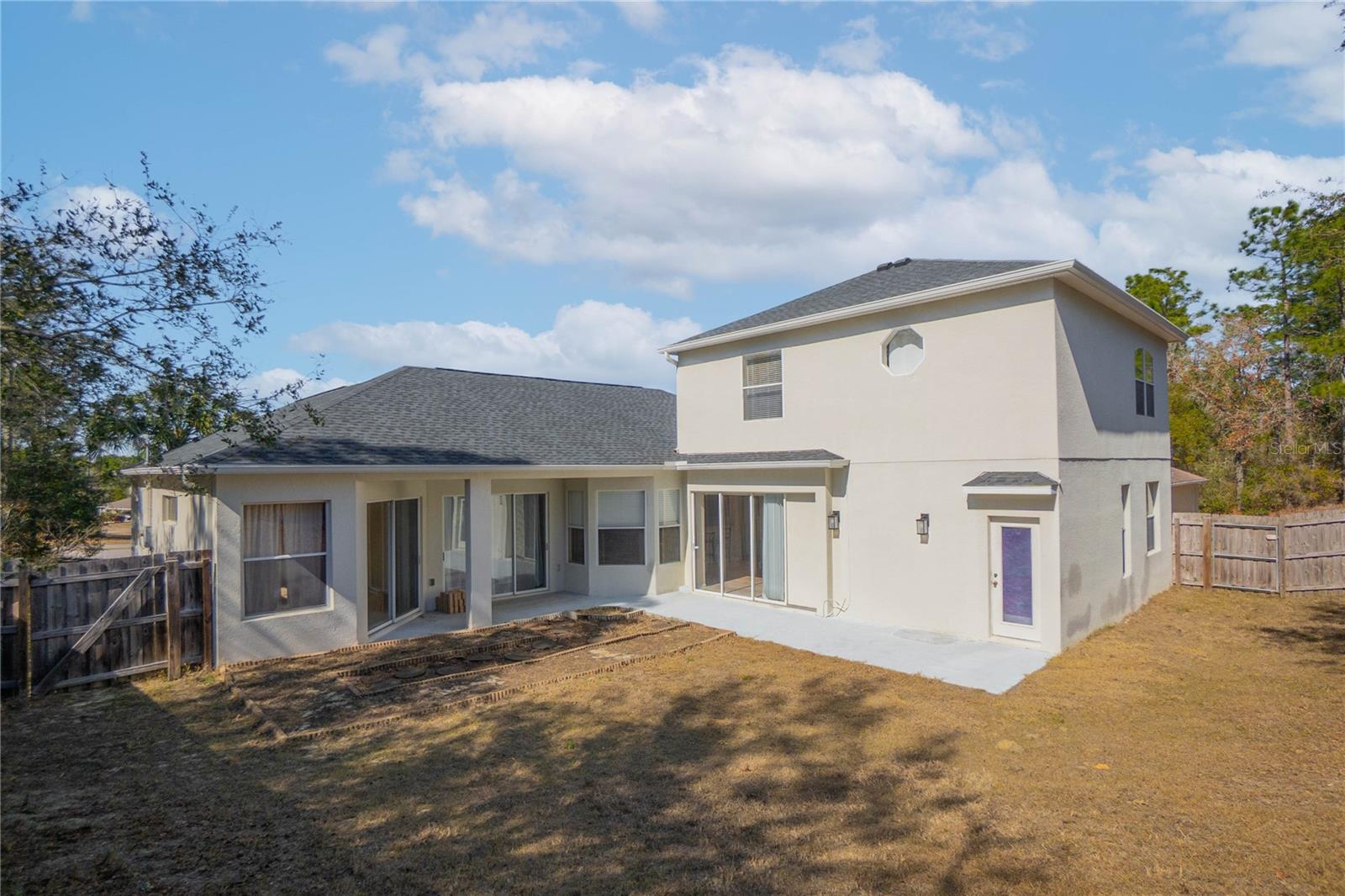 CITRUS SPGS UNIT 06 - Residential