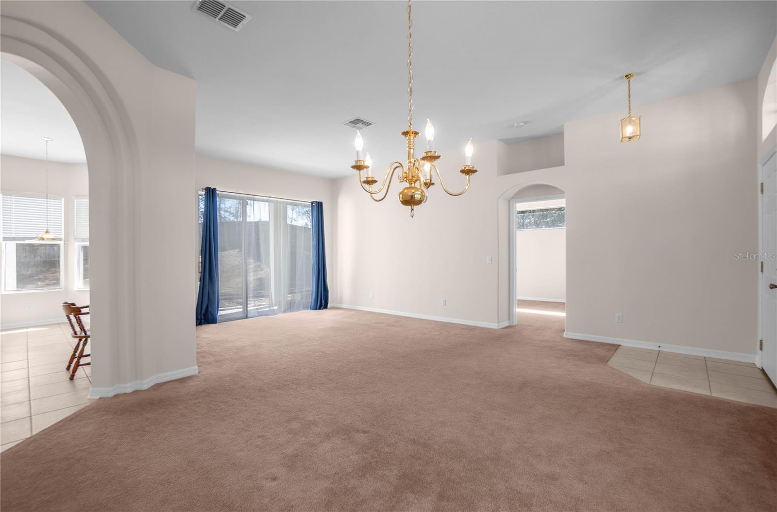 CITRUS SPGS UNIT 06 - Residential