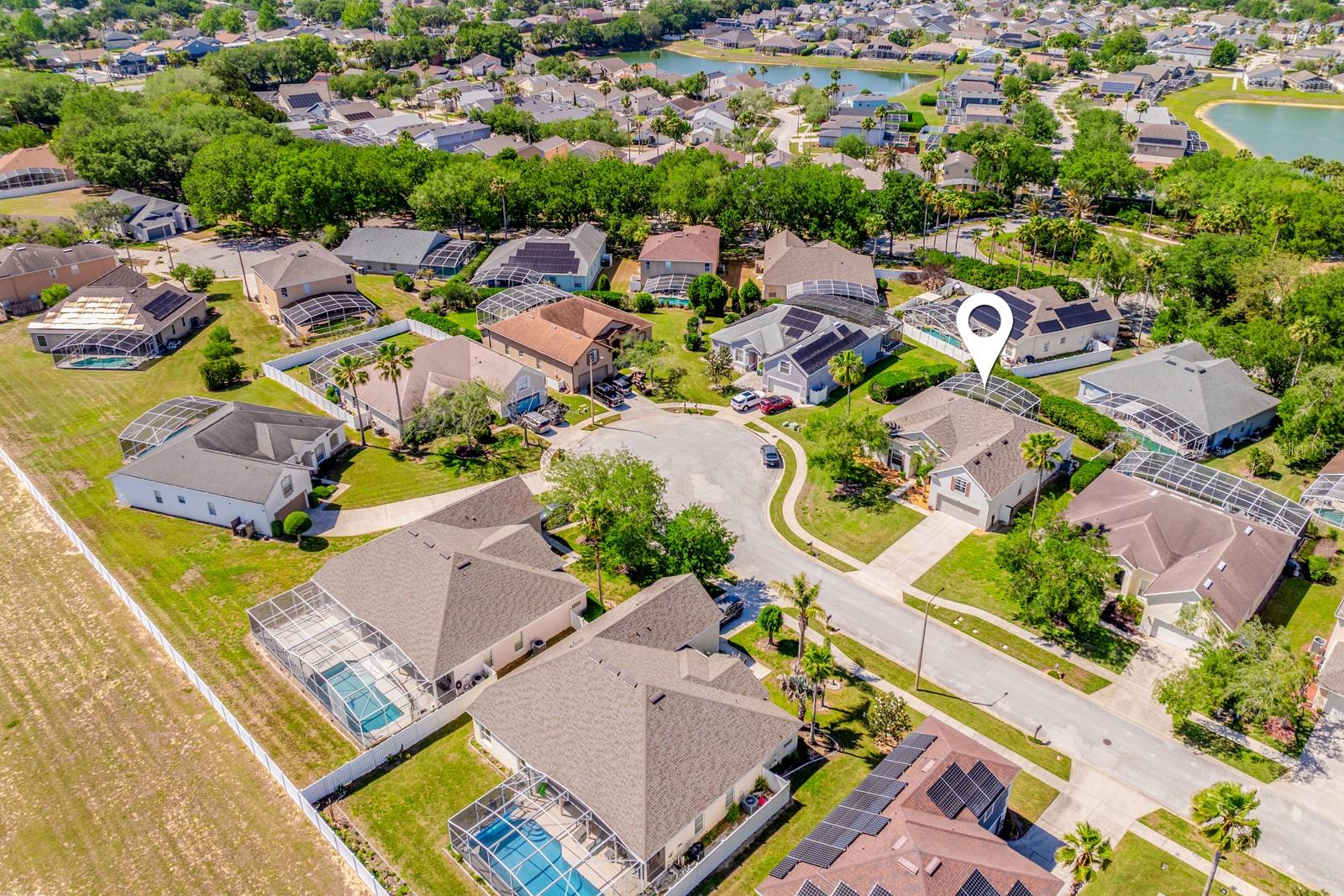 HAMPTON ESTATES - Residential