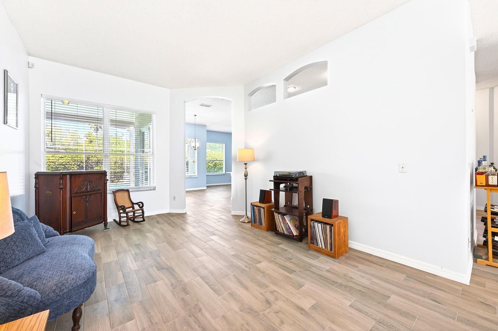 HAMPTON ESTATES - Residential