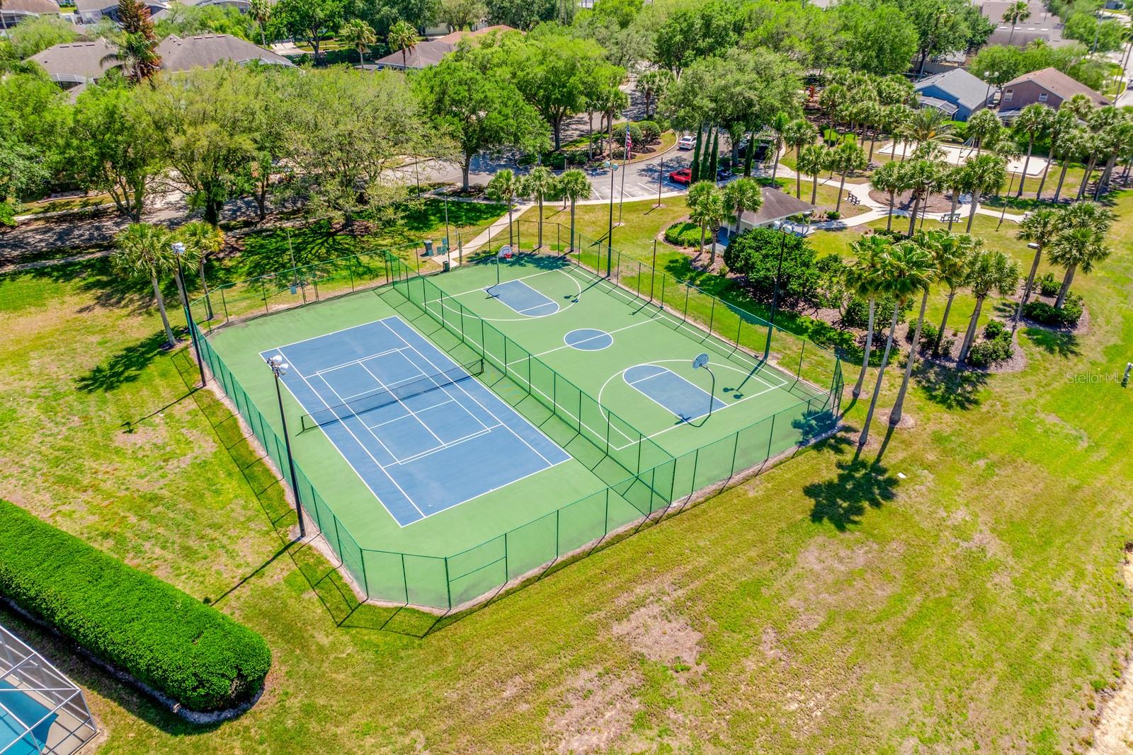 HAMPTON ESTATES - Residential