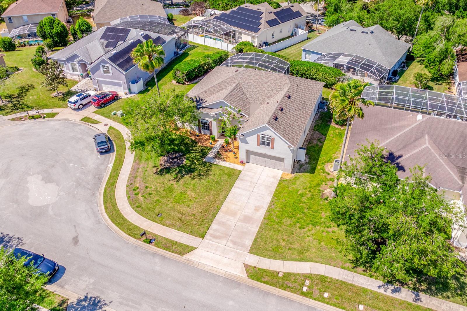 HAMPTON ESTATES - Residential