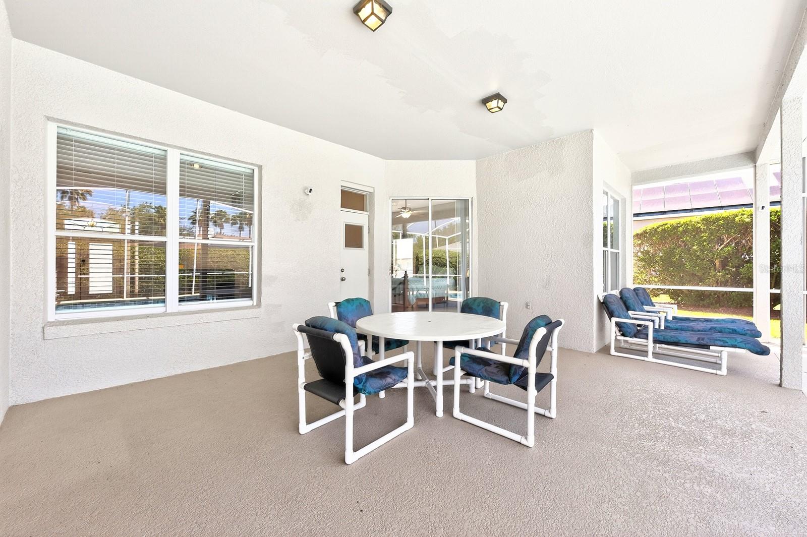 HAMPTON ESTATES - Residential