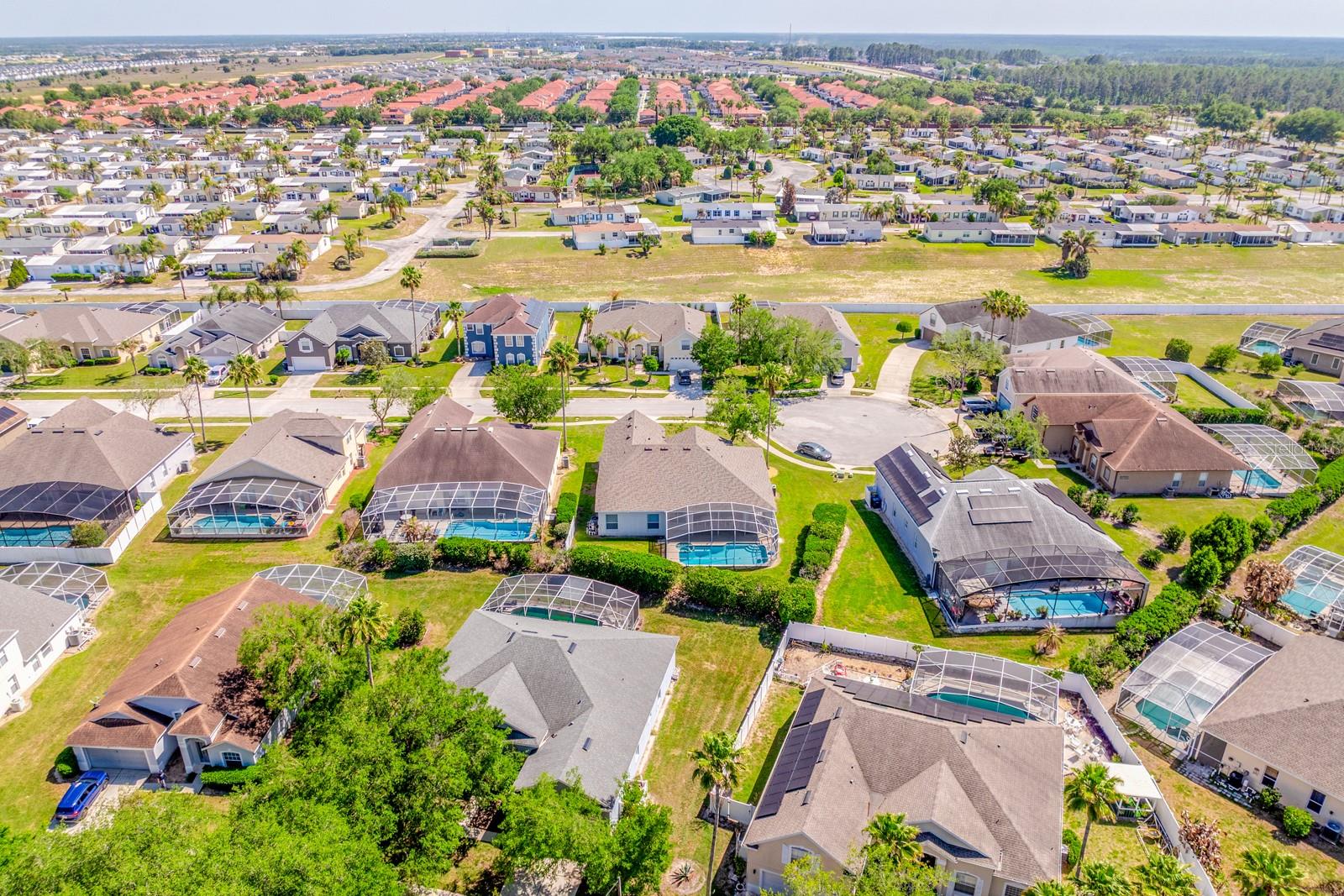 HAMPTON ESTATES - Residential