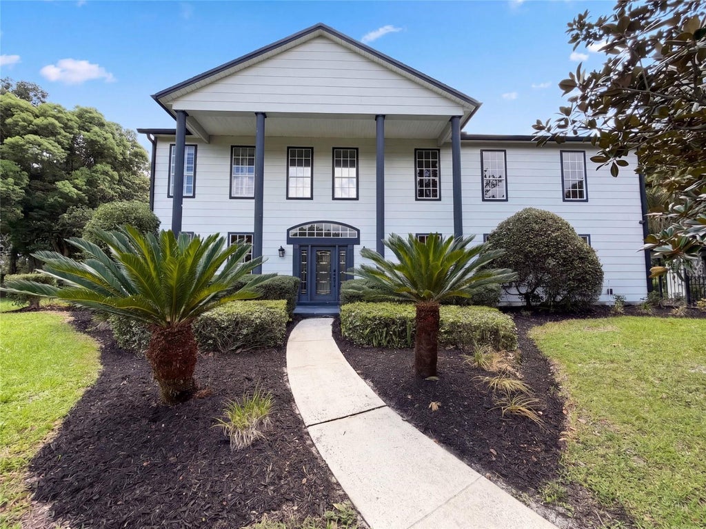 Photo of 120 Longbranch Road, Winter Park, FL 32792 (MLS # O6434232)