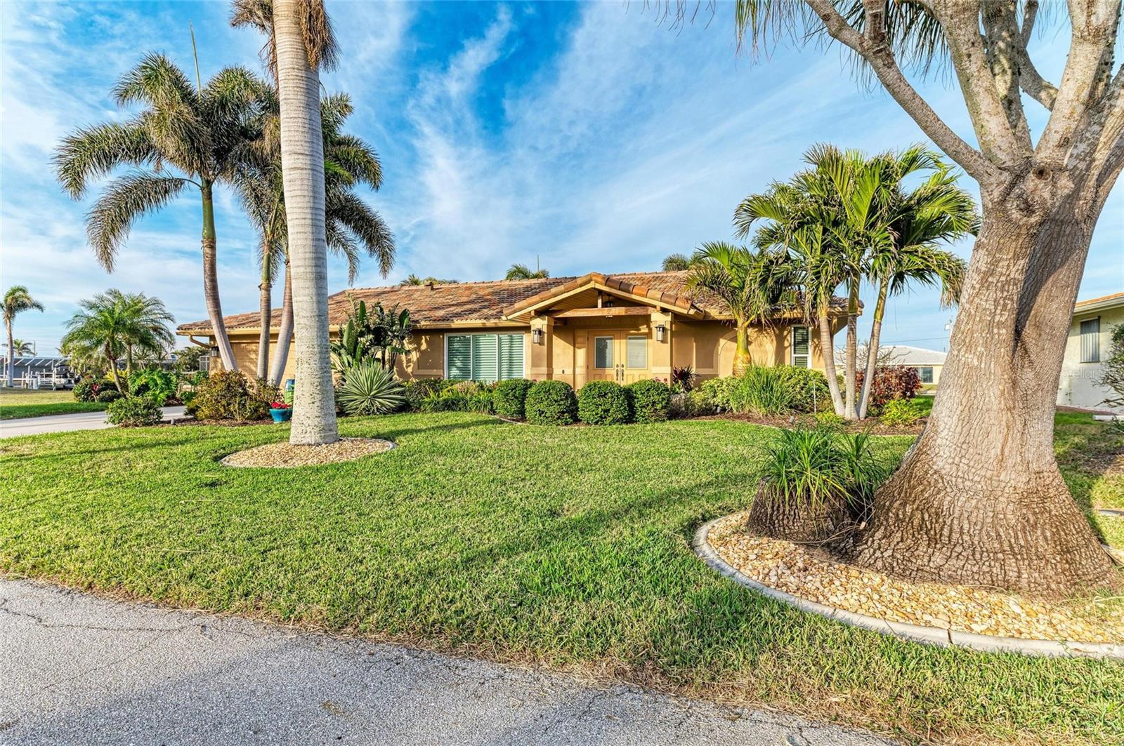 PUNTA GORDA ISLES SEC 05 - Residential