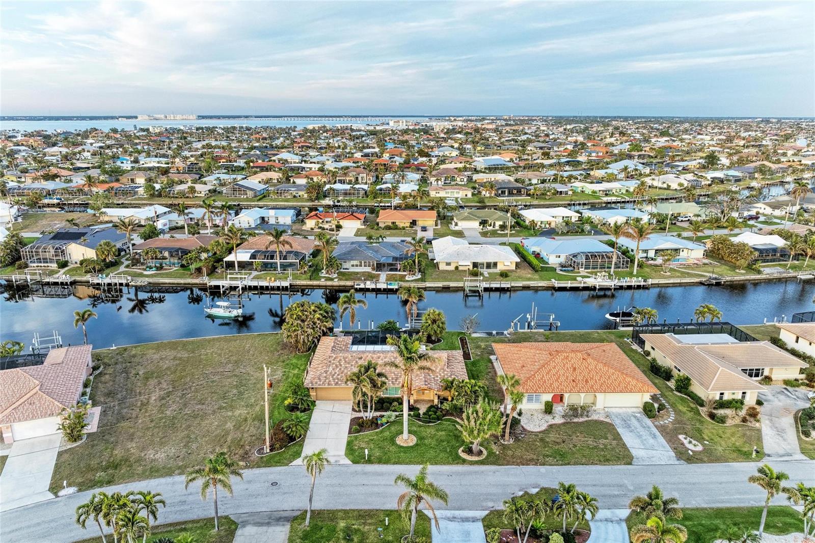 2358 EL CERITO COURT