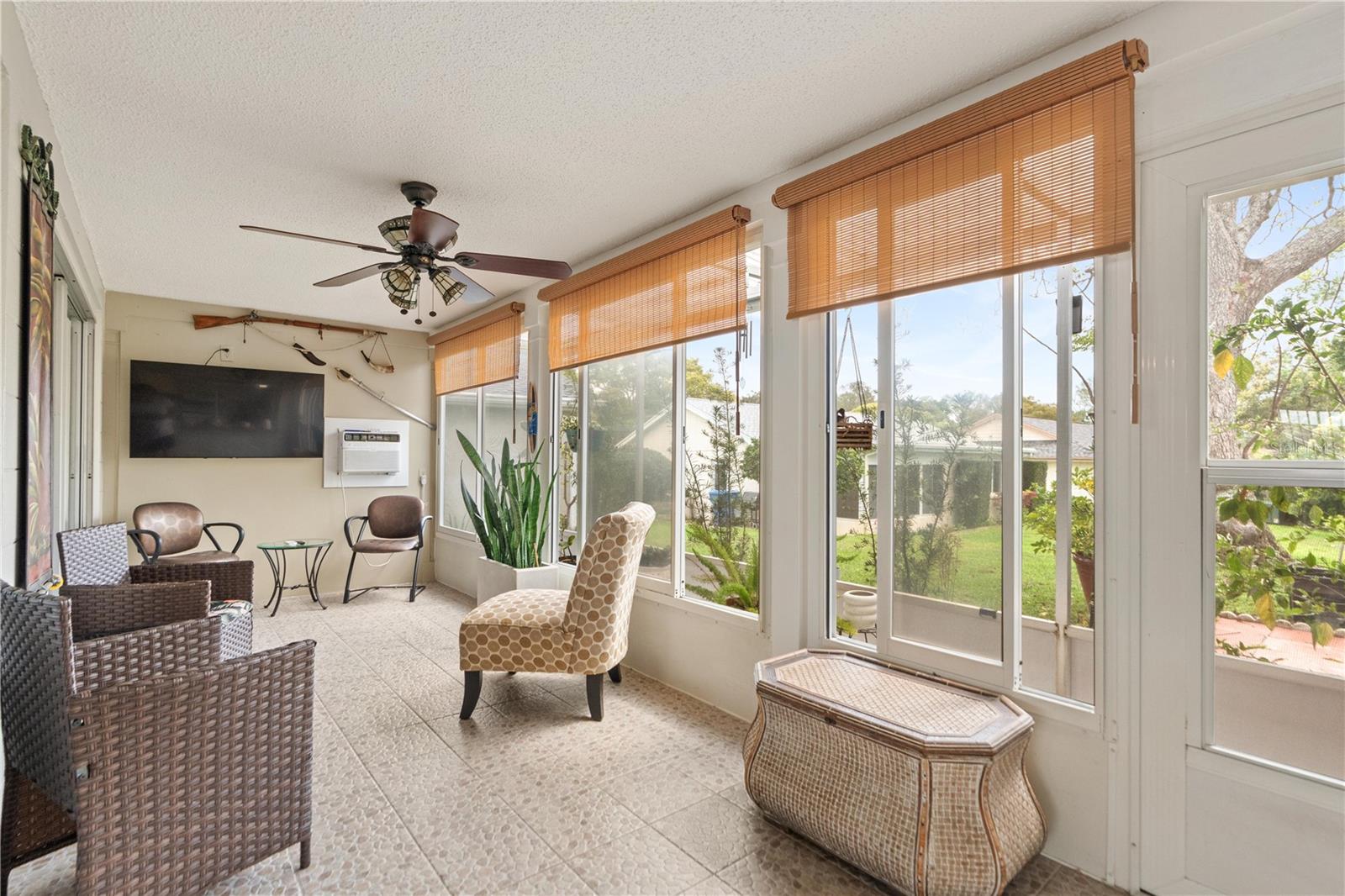 BEACON WOODS VILLAGE - Residential