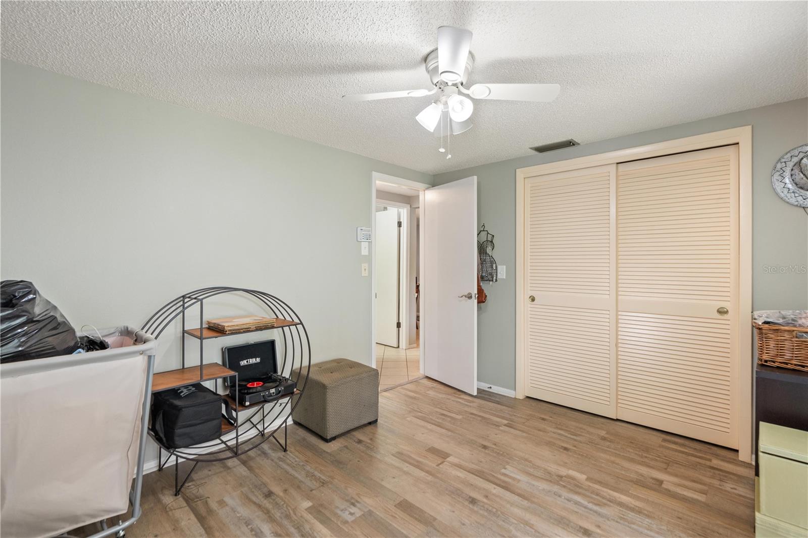 BEACON WOODS VILLAGE - Residential