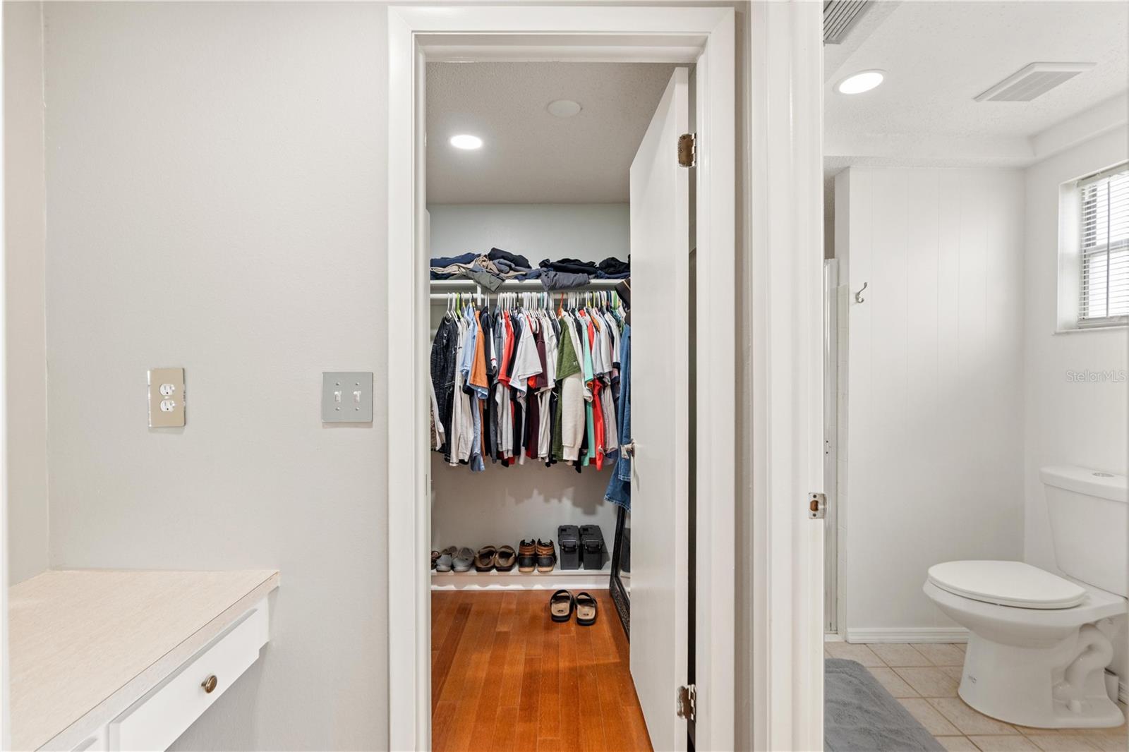 BEACON WOODS VILLAGE - Residential