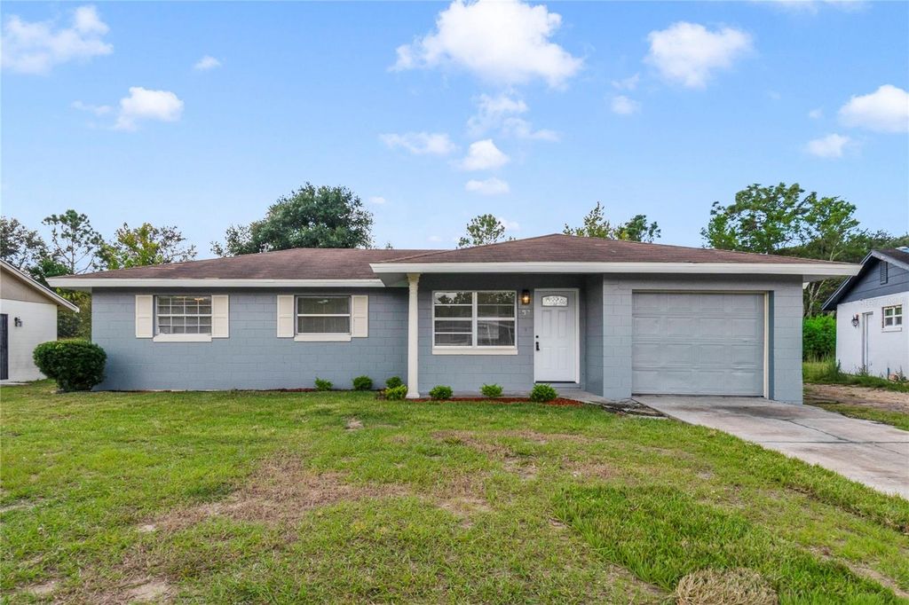 Photo of 30 W Hammon Drive, Apopka, FL 32703 (MLS # O6351553)