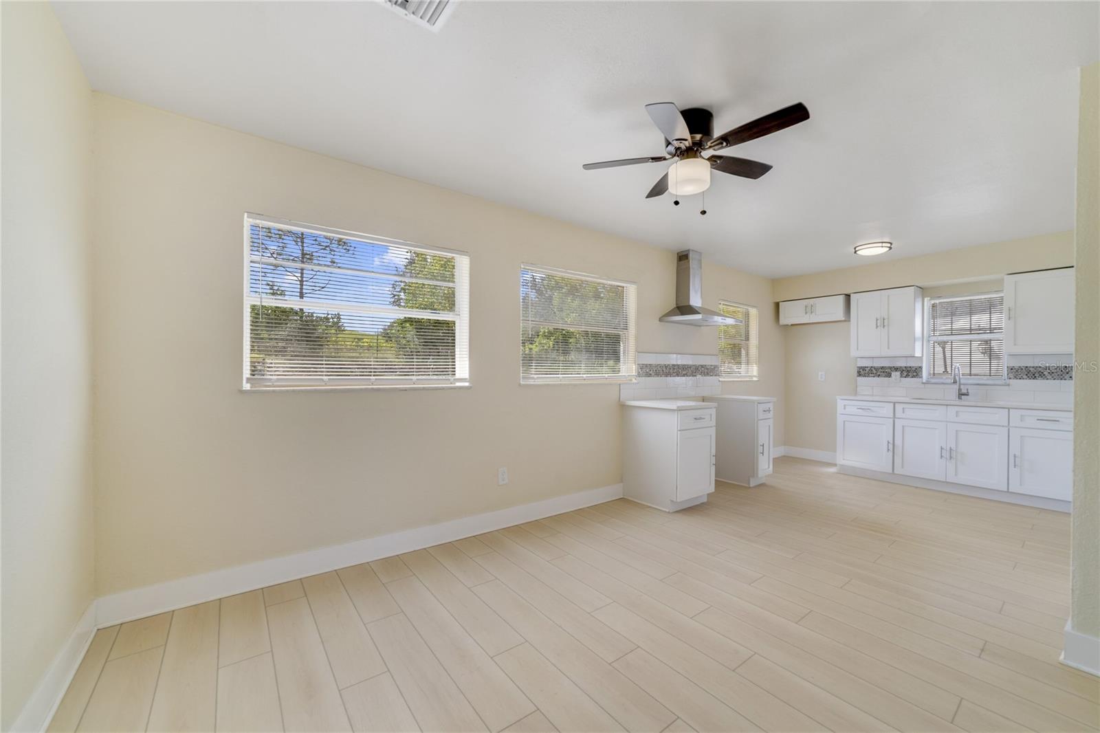 LAKE JEWELL HEIGHTS - Residential