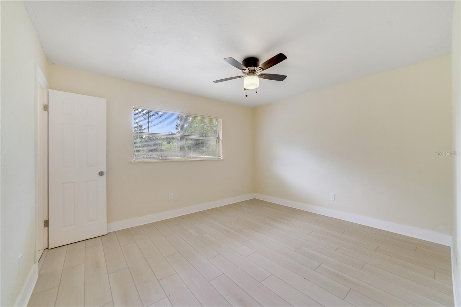 LAKE JEWELL HEIGHTS - Residential