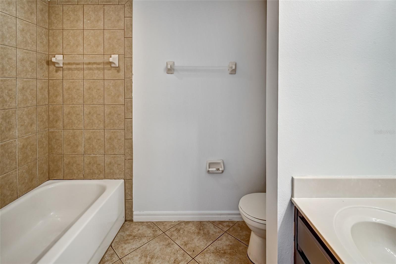 CYPRESS LAKES TWNHMS PH 2 UNIT 1 - Residential