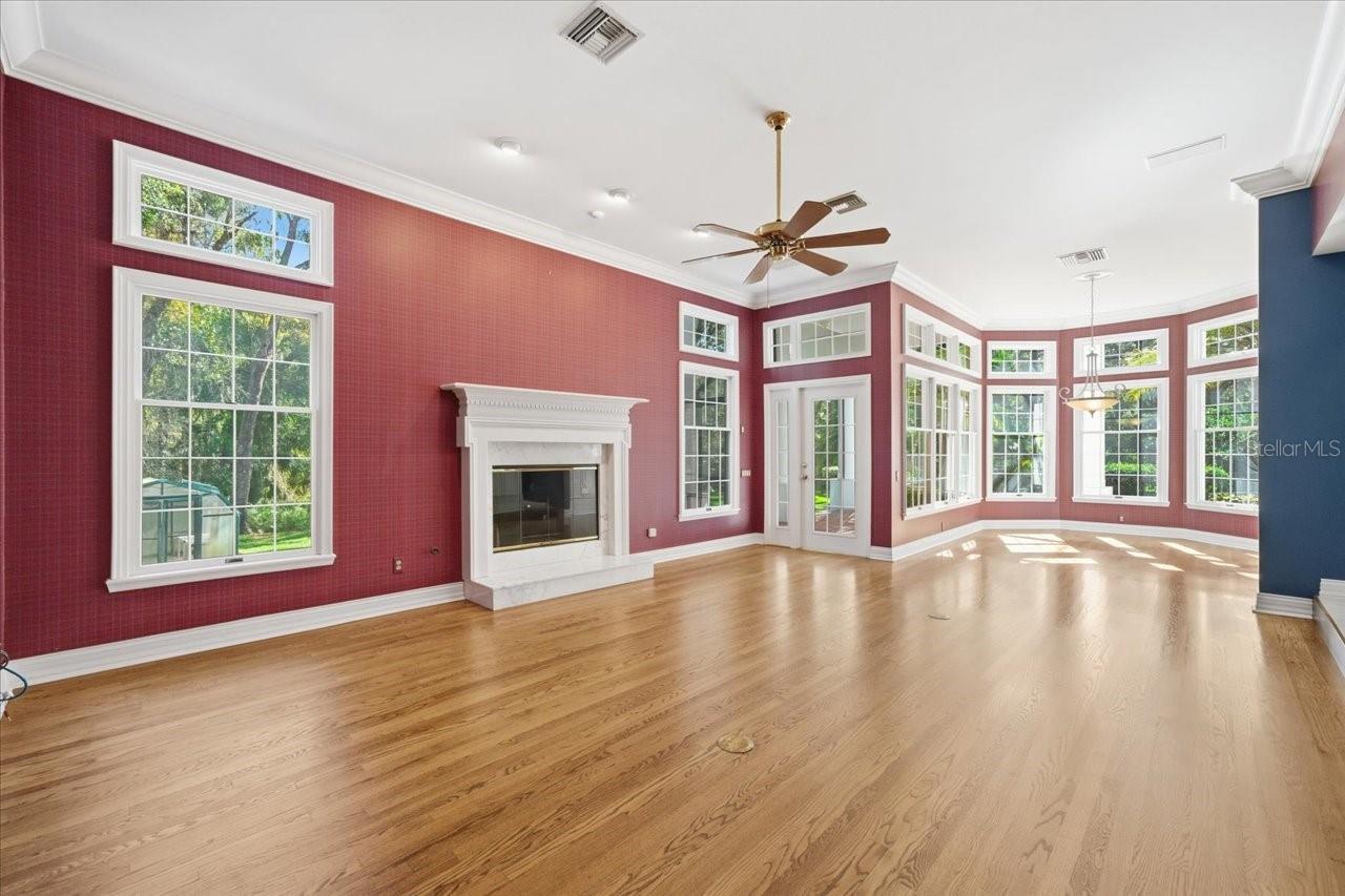 A REP OF TAMPA PALMS UNIT 1B - Residential