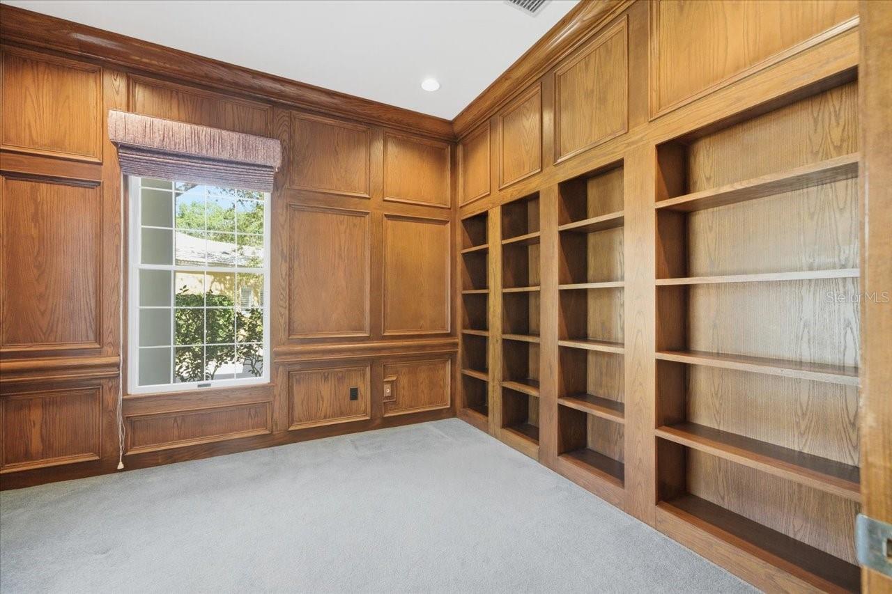 A REP OF TAMPA PALMS UNIT 1B - Residential