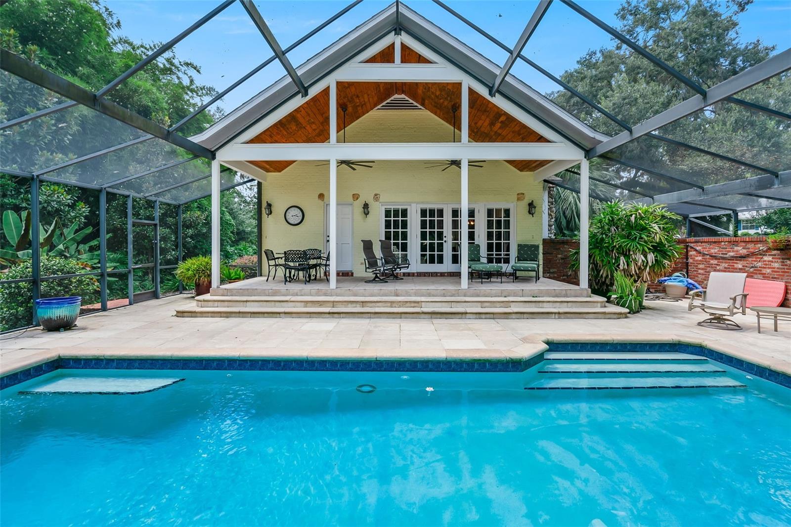 2739 SW 3RD PLACE