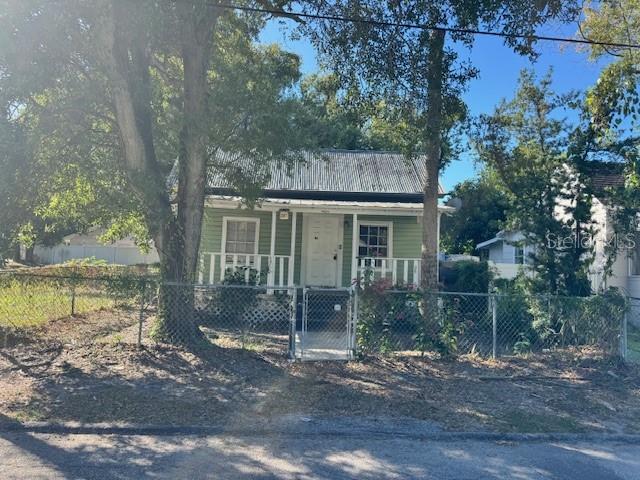 Handyman Special - Fixer-Upper! Terrific sweat equity option for a first home or terrific rental for an investors portfolio!