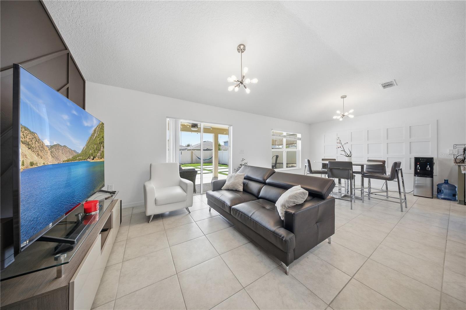 3178 EAGLE HAMMOCK CIRCLE