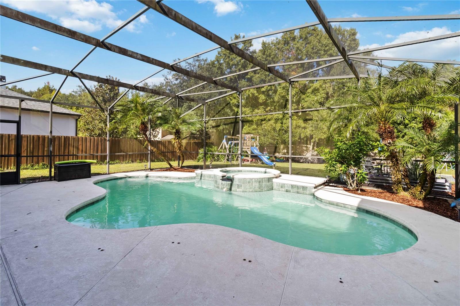TUSKAWILLA TRACE - Residential