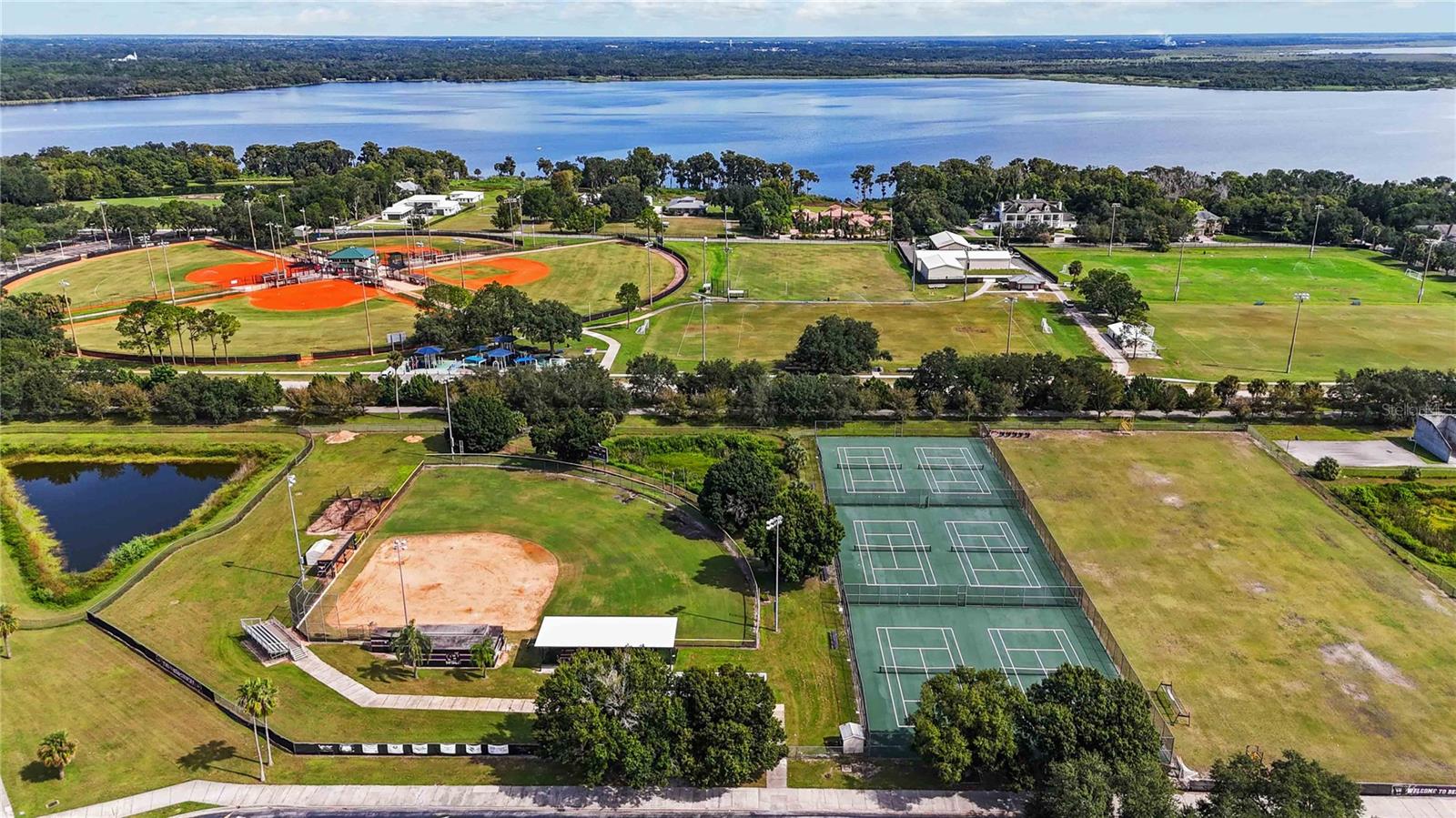 TUSKAWILLA TRACE - Residential