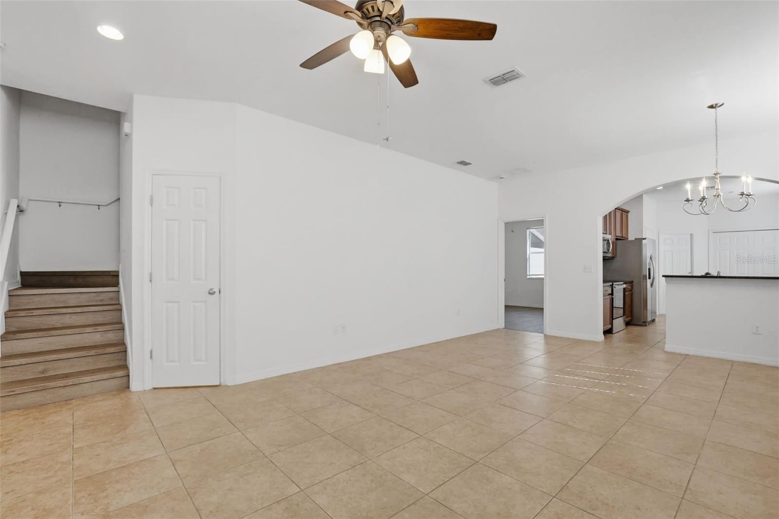 HAMPTON LAKES AT MAIN STREET - Residential