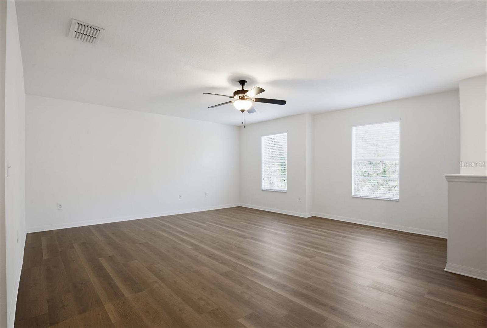 HAMPTON LAKES AT MAIN STREET - Residential