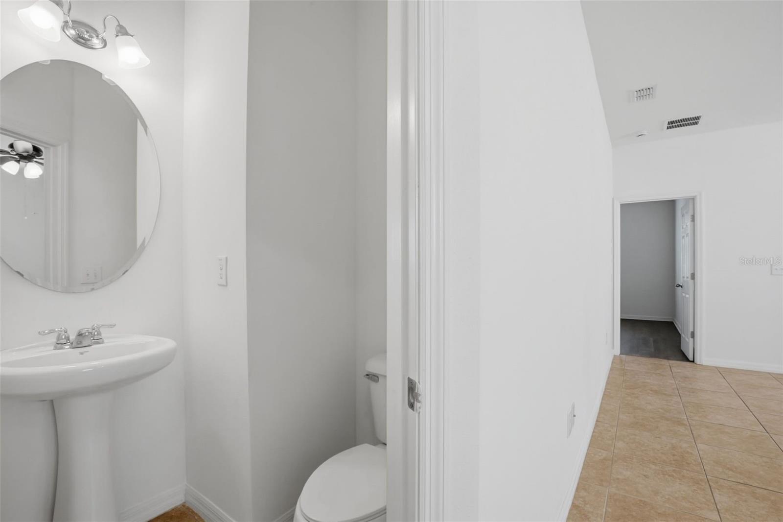 HAMPTON LAKES AT MAIN STREET - Residential