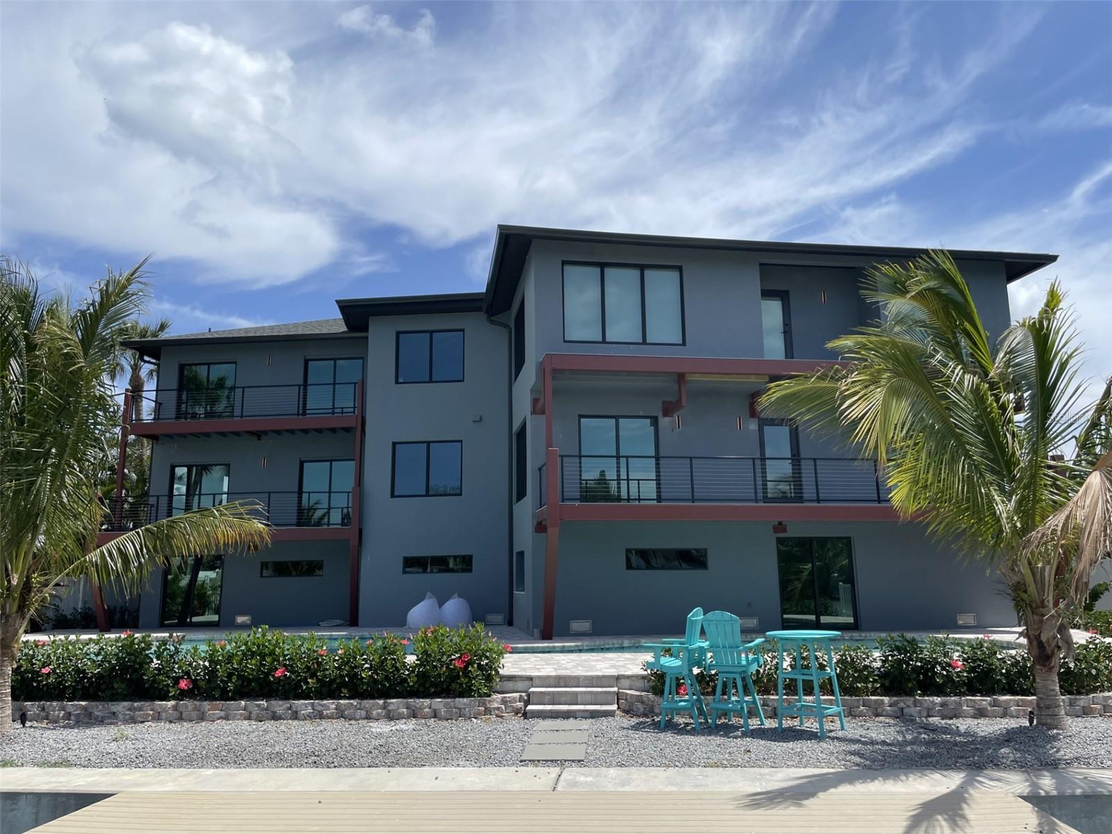 Photo 2 of 35 of 12404 CAPRI CIRCLE N 0 condo